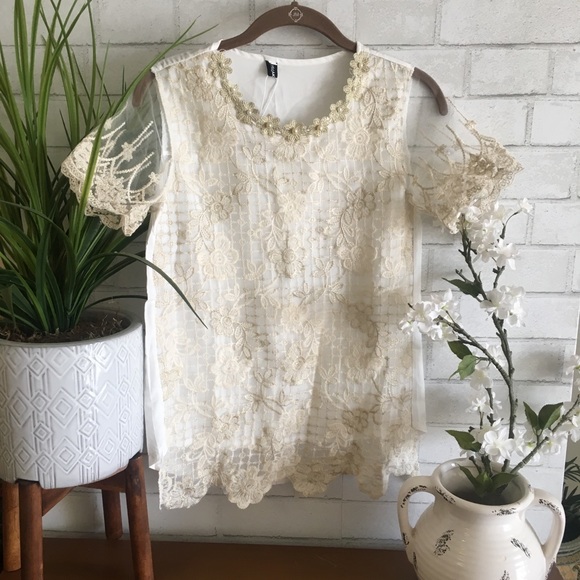 Fashion Mia Tops - 🍃🌸🎉HP:{Fashion Mia}: Lace Cream Top🌸🍃